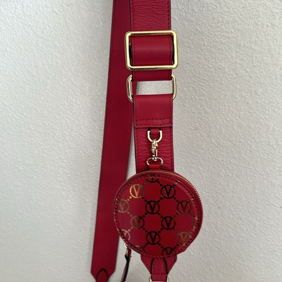 Valentino red purse like new worn twice authentic have receipt - Picture 11 of 14